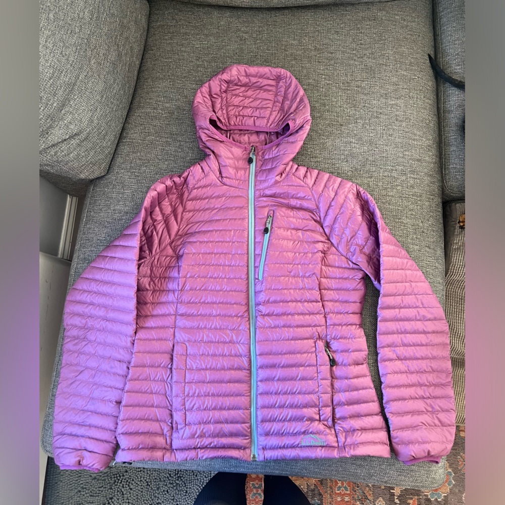 LL Bean Light Down Jacket Medium Purple